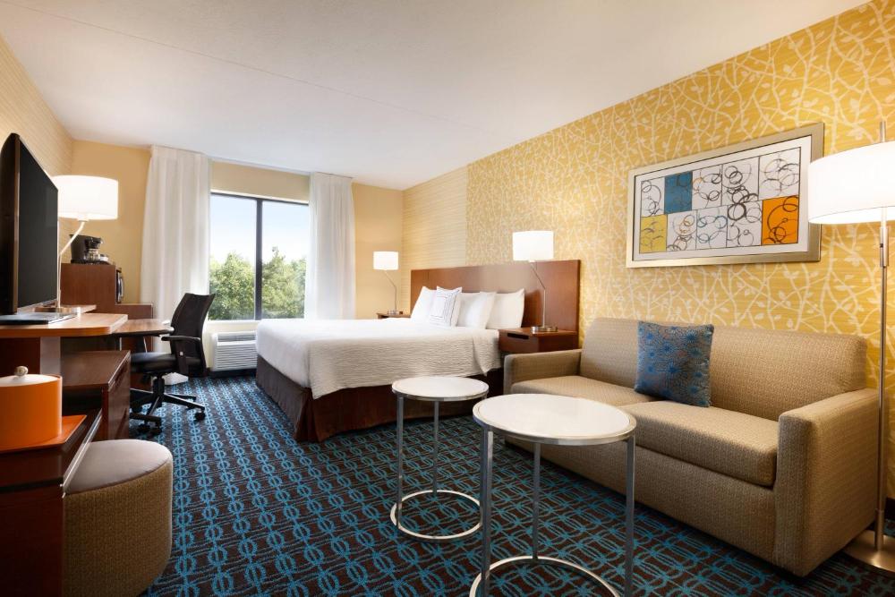King Room with Sofa Bed interior